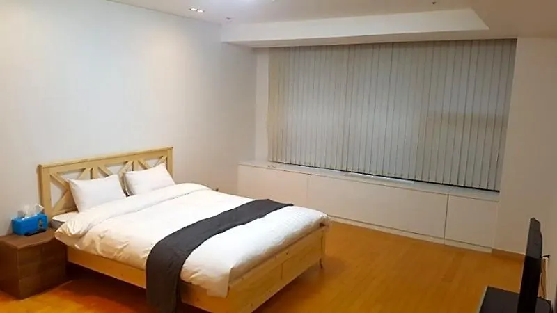 Konukevi Gogohouse Otel Incheon