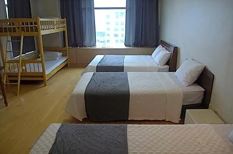 Gogohouse Otel Incheon 2*,  Güney Kore